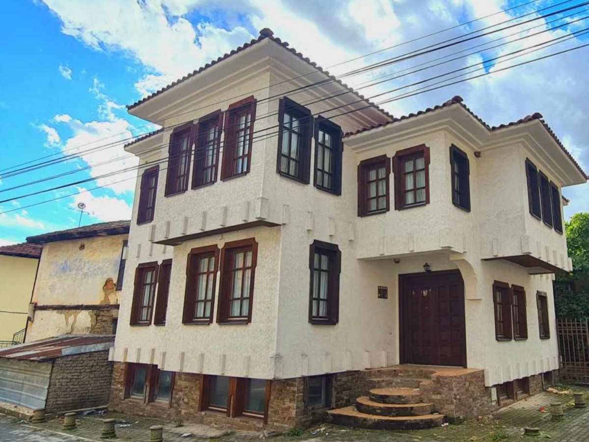 Ethno House Kochani: Tradition and Community